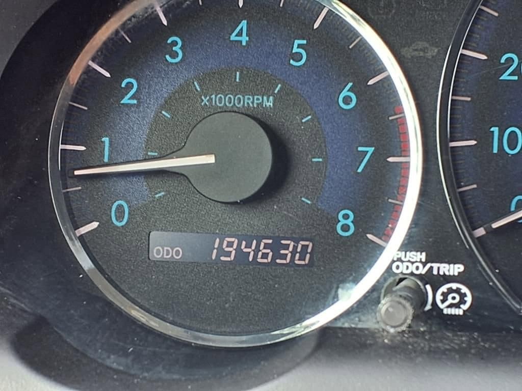 Thumbnail: 2008 Toyota Sienna - 22