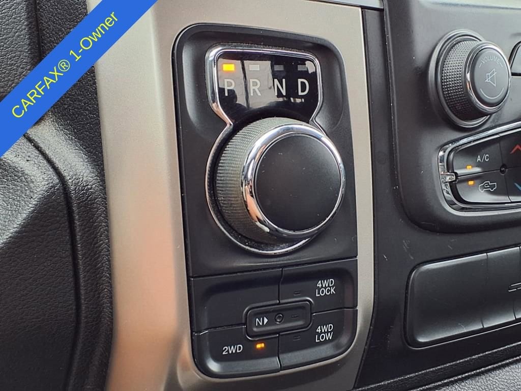 Thumbnail: 2019 RAM 1500 Classic - 28