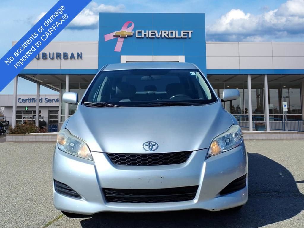 2010 Toyota Corolla Matrix L 4WD photo 2