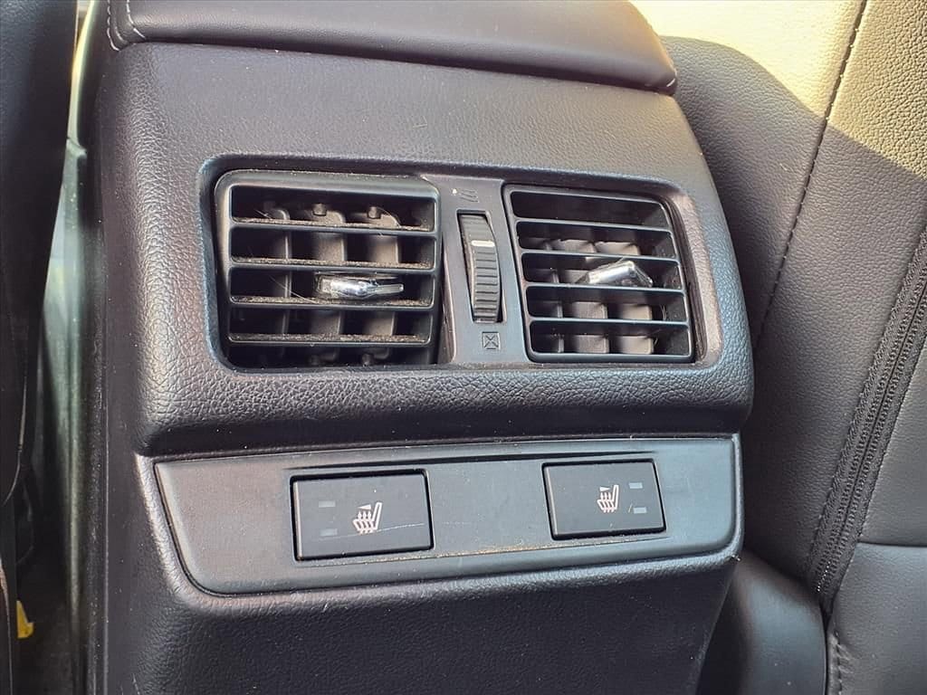 Thumbnail: 2016 Subaru Legacy - 12