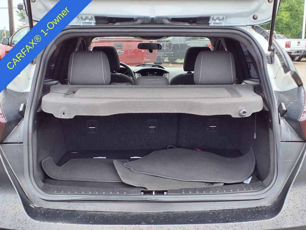 Thumbnail: 2015 Ford Focus - 11