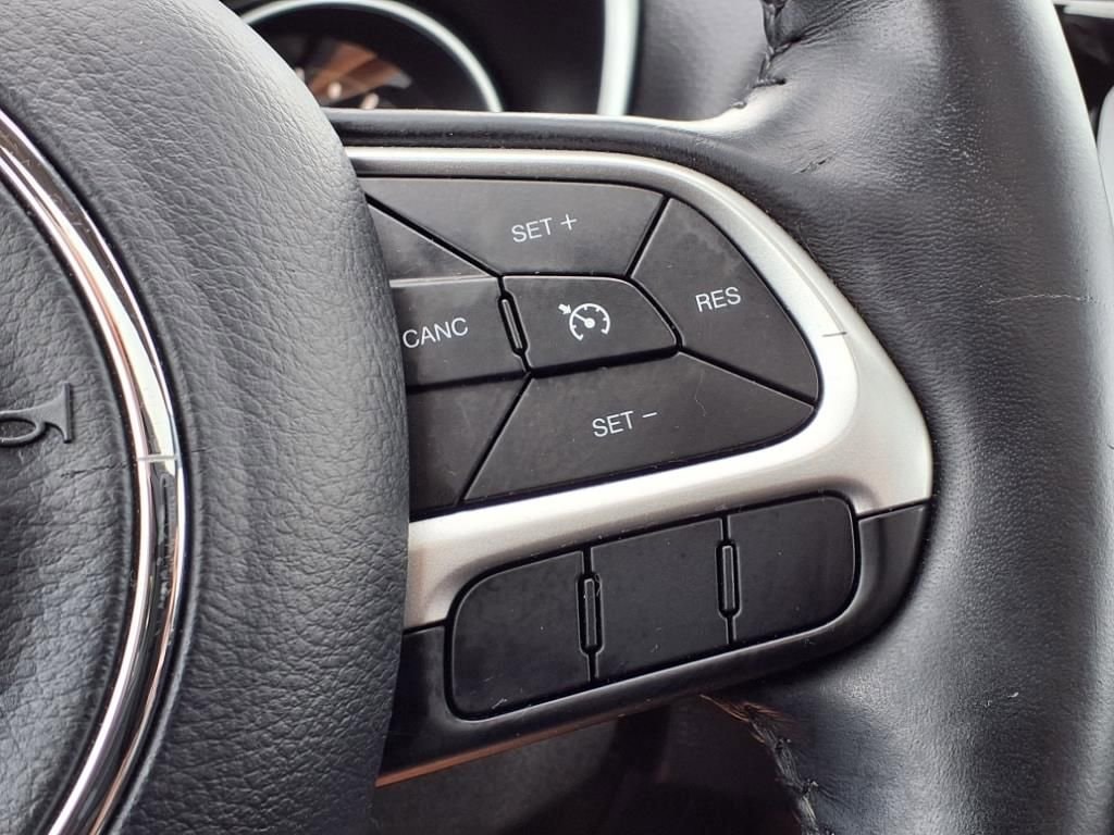 Thumbnail: 2018 Jeep Compass - 29