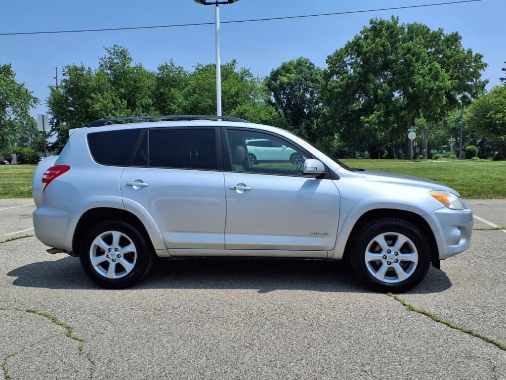 Thumbnail: 2012 Toyota RAV4 - 4