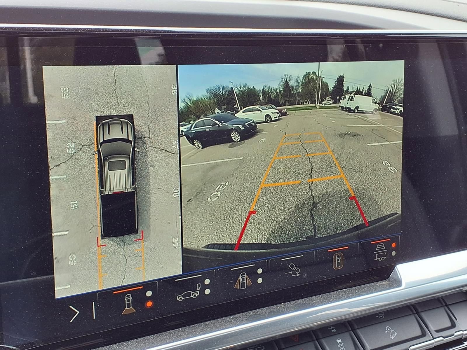 Thumbnail: 2026 Chevrolet Silverado 1500 - 17