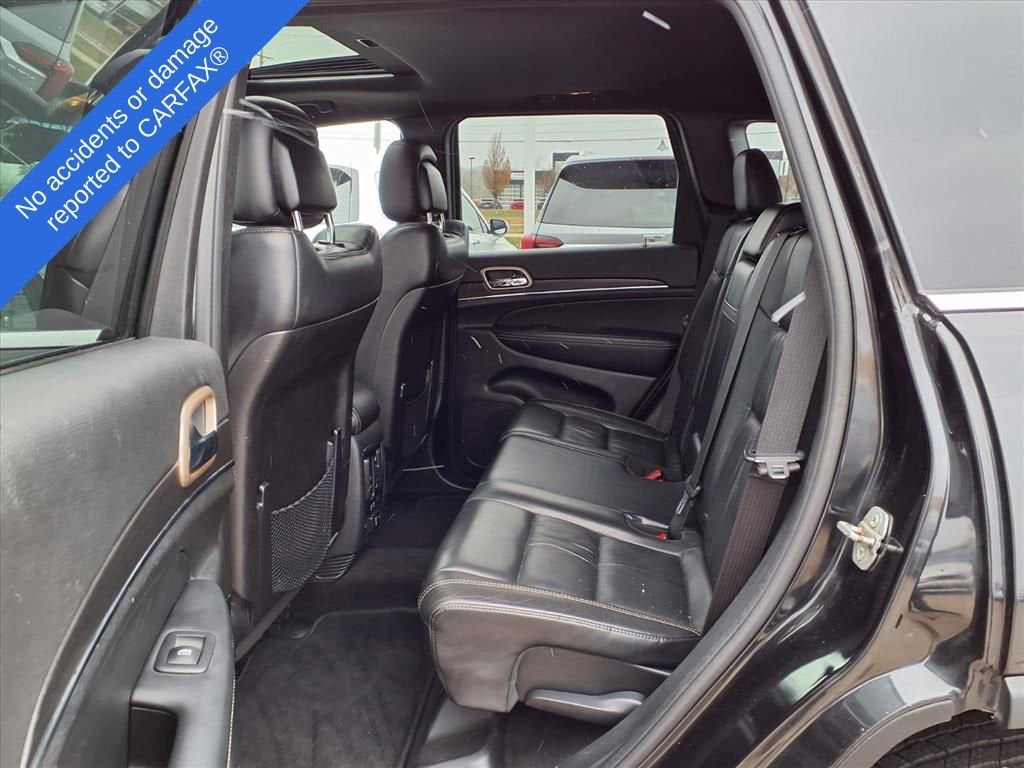 Thumbnail: 2015 Jeep Grand Cherokee - 11