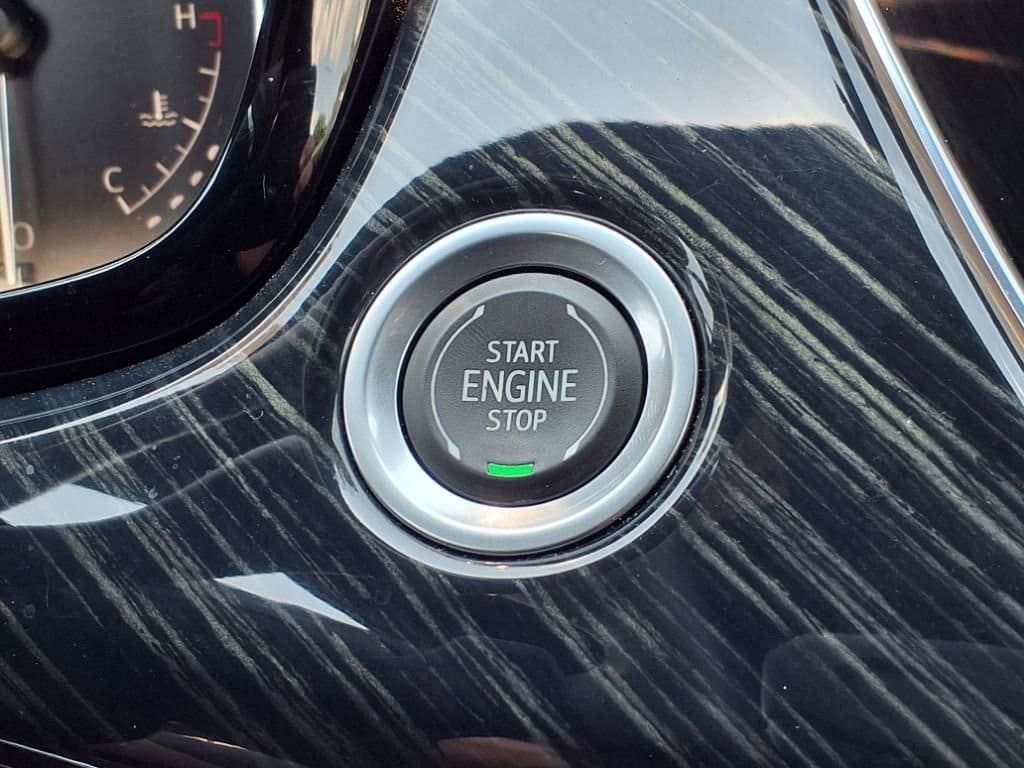 Thumbnail: 2023 Cadillac XT6 - 26