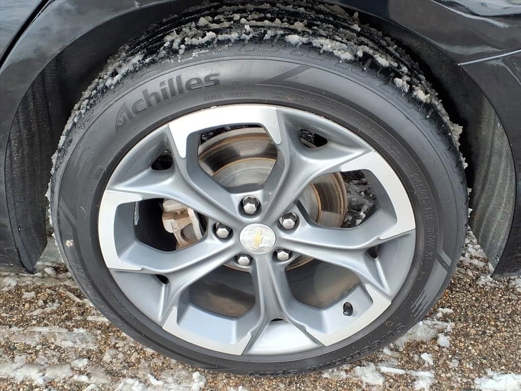 Thumbnail: 2021 Chevrolet Malibu - 8