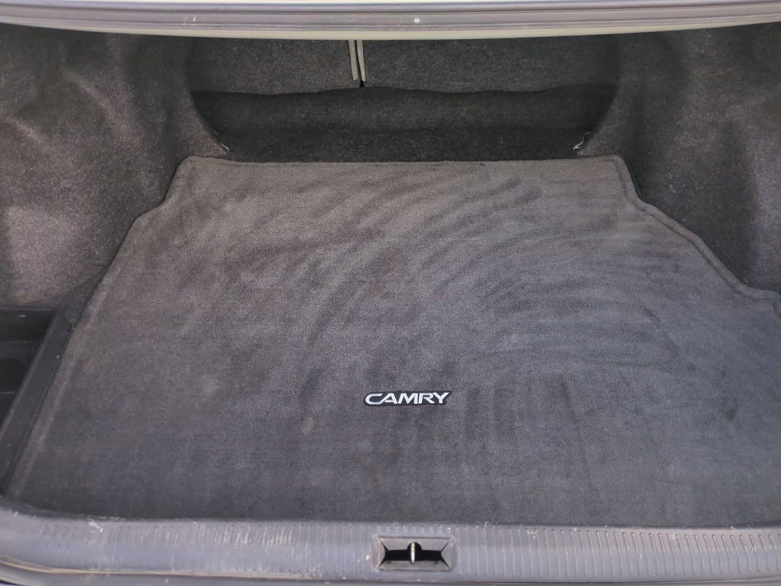 Thumbnail: 2004 Toyota Camry - 29