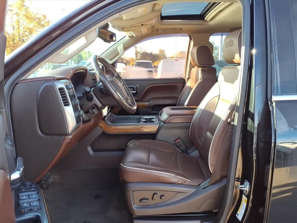 Thumbnail: 2016 Chevrolet Silverado 2500 - 17