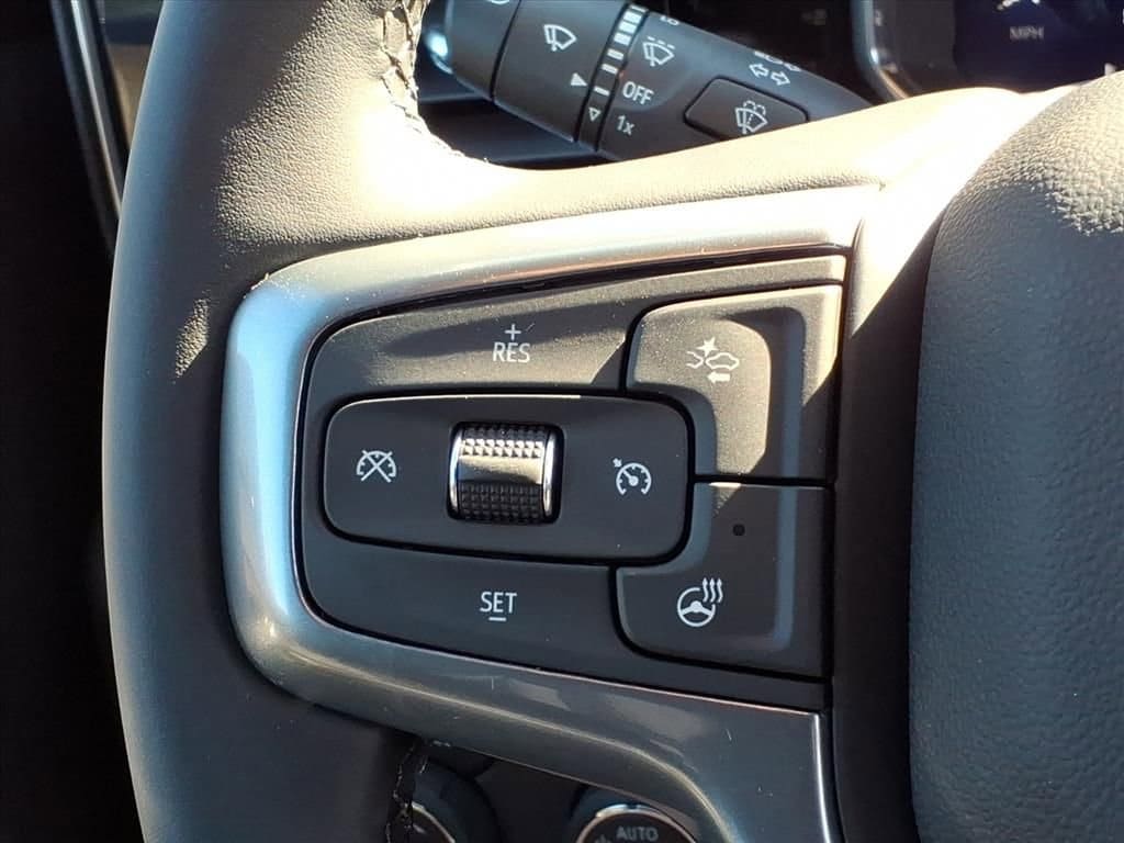 Thumbnail: 2026 Chevrolet Silverado 1500 - 20