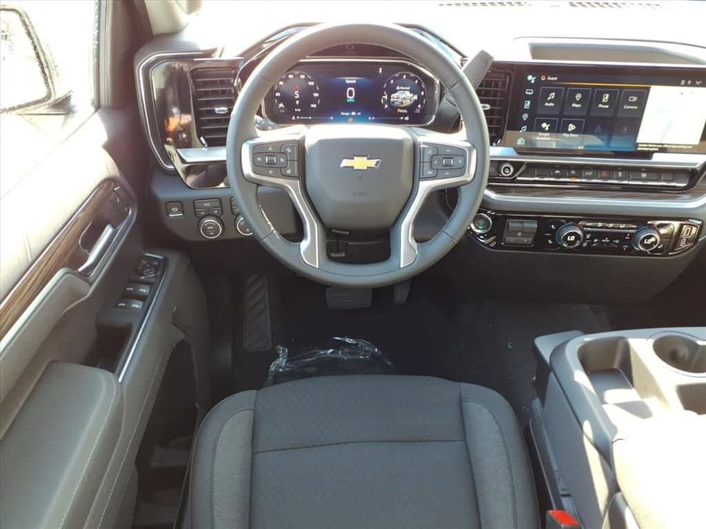 Thumbnail: 2026 Chevrolet Silverado 1500 - 10