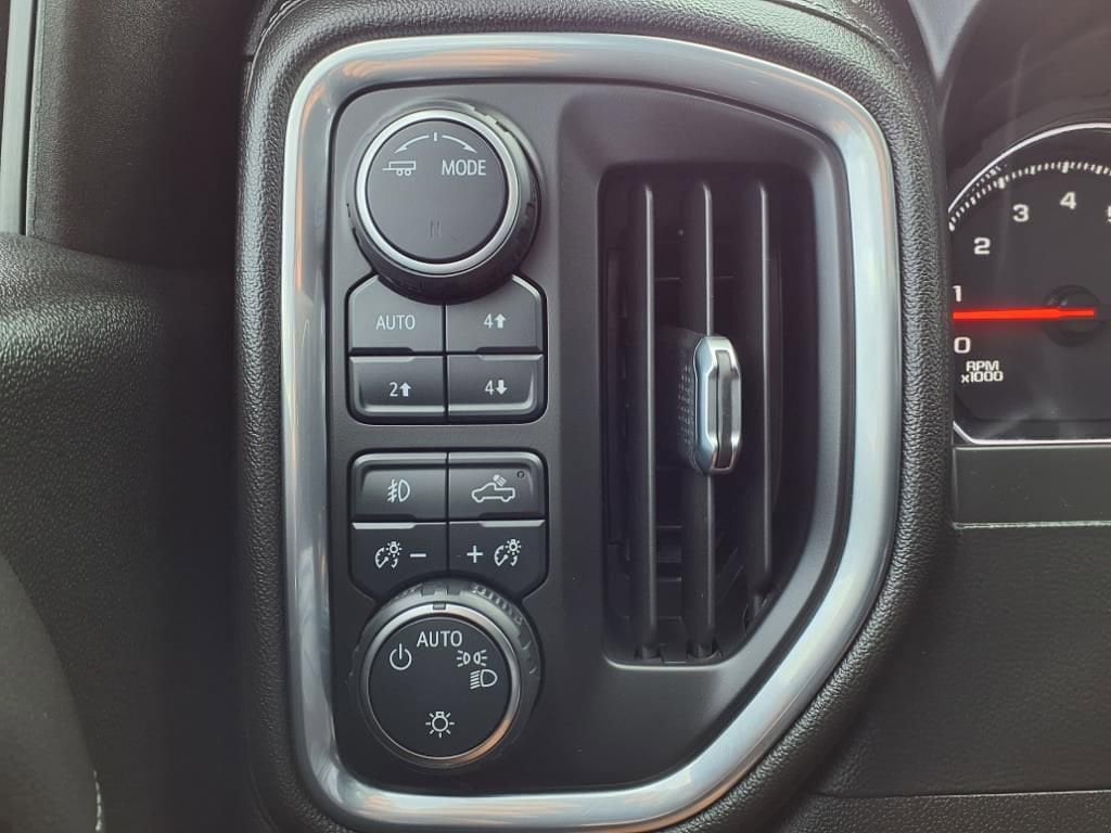 Thumbnail: 2021 Chevrolet Silverado 1500 - 28