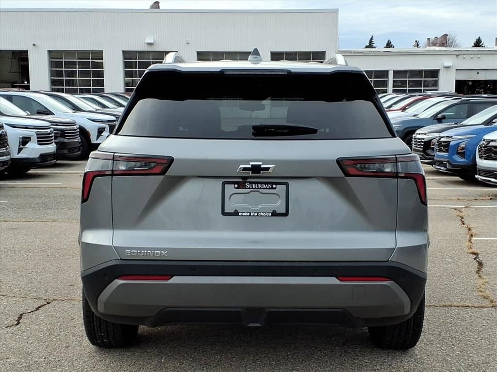 Thumbnail: 2026 Chevrolet Equinox - 5
