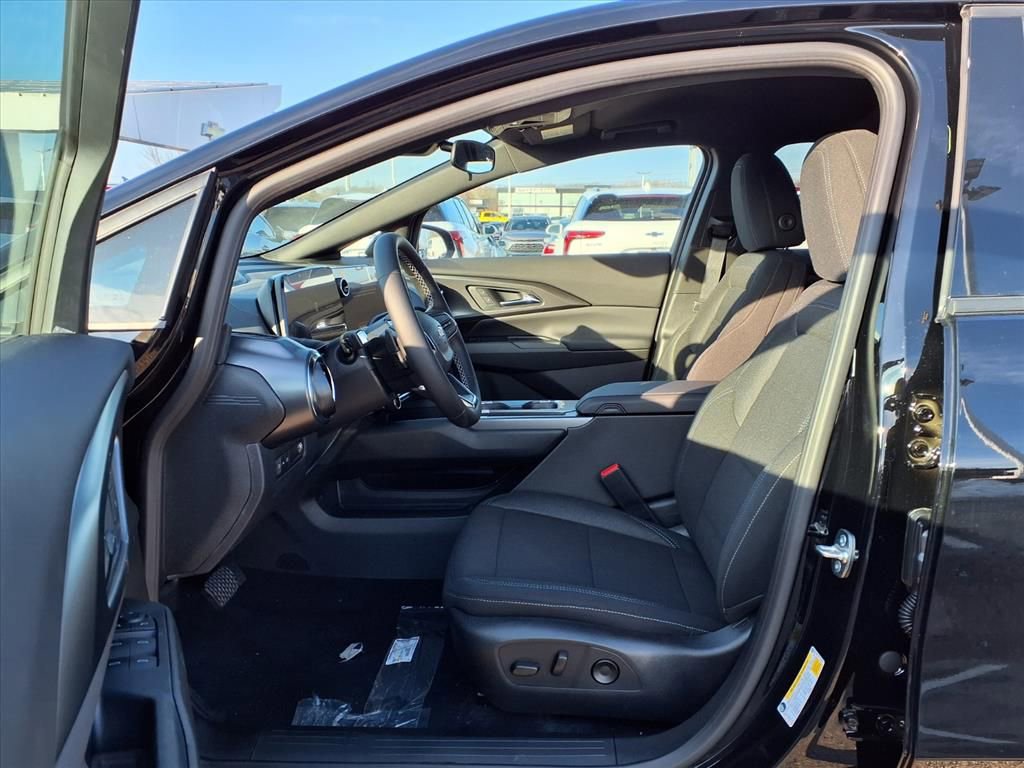 Thumbnail: 2026 Chevrolet Equinox - 15