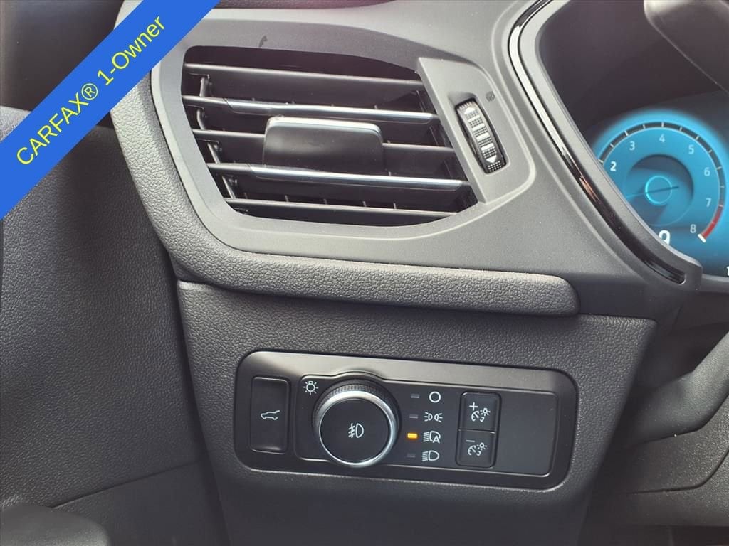 Thumbnail: 2023 Ford Escape - 30