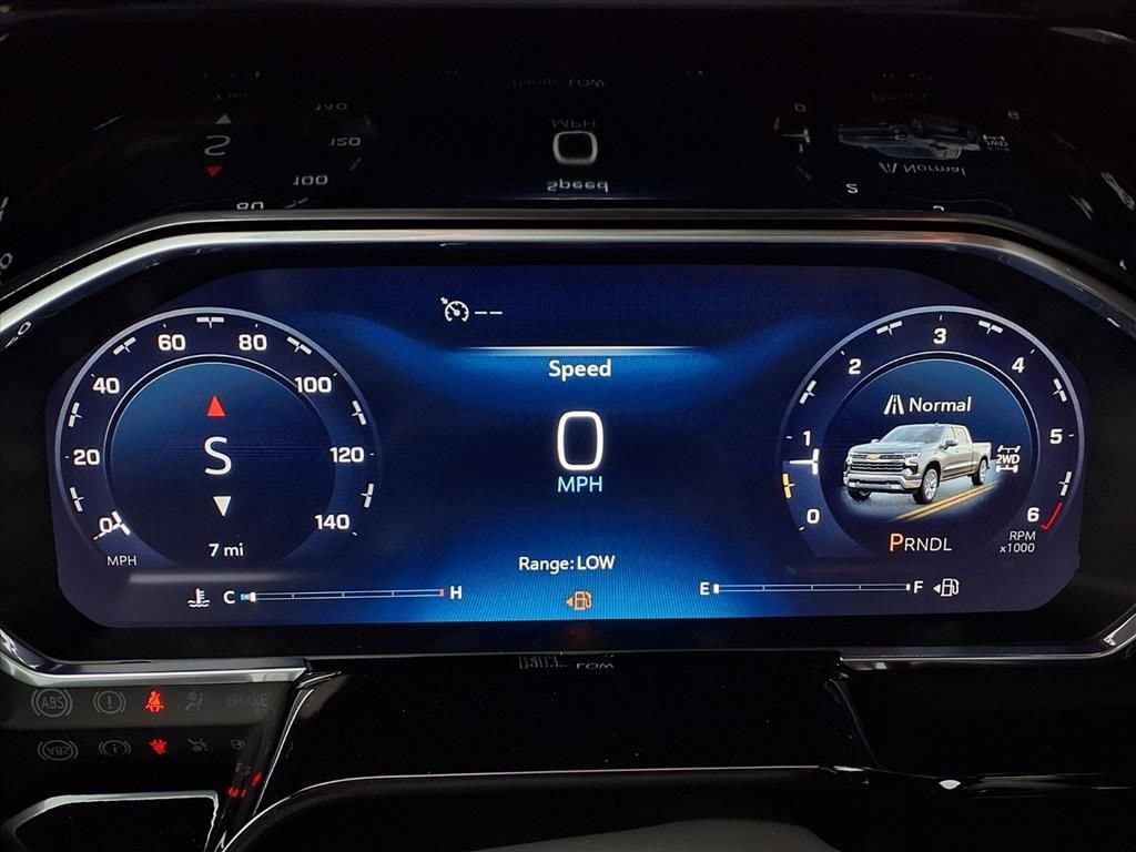 Thumbnail: 2026 Chevrolet Silverado 1500 - 16