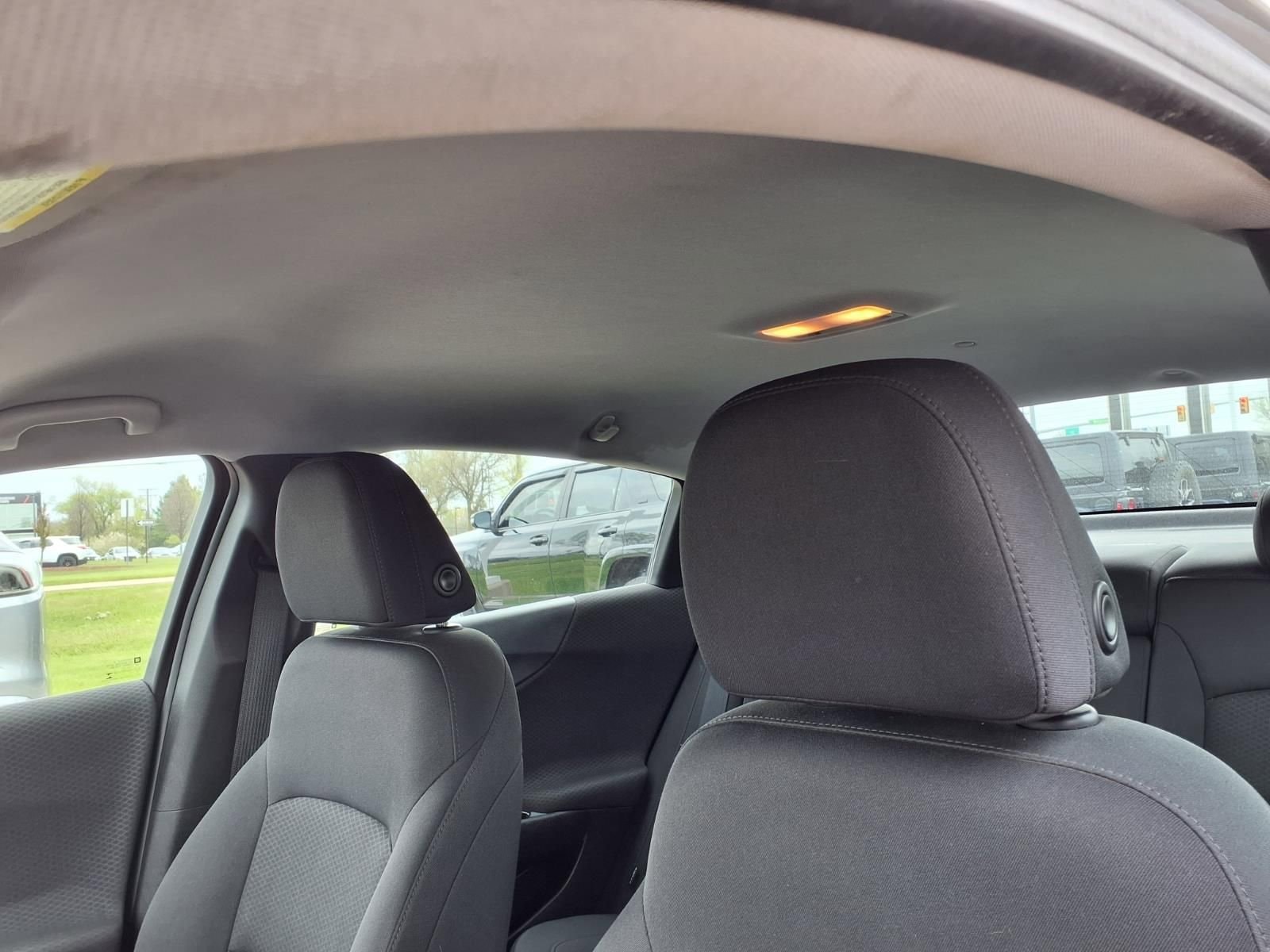 Thumbnail: 2016 Chevrolet Malibu - 18