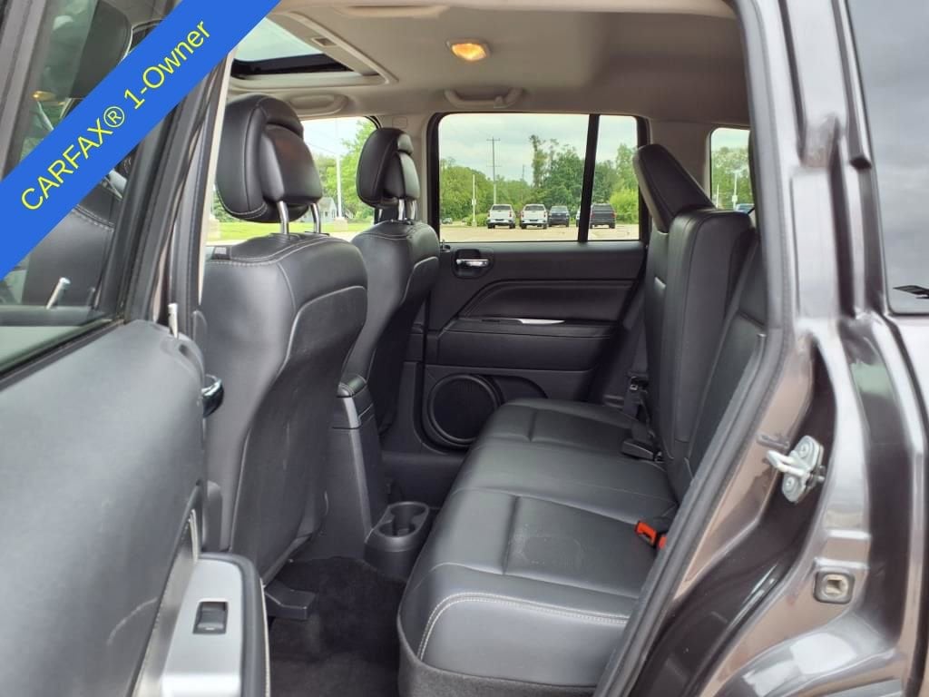 Thumbnail: 2015 Jeep Compass - 11