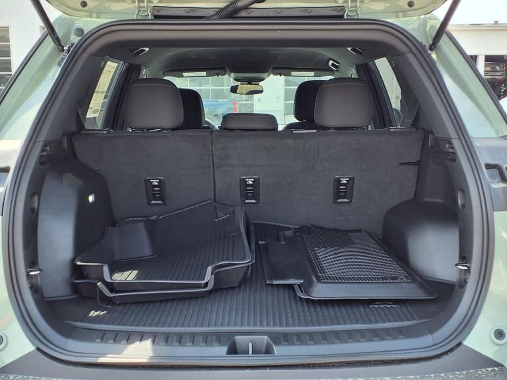 Thumbnail: 2026 Chevrolet Equinox - 8