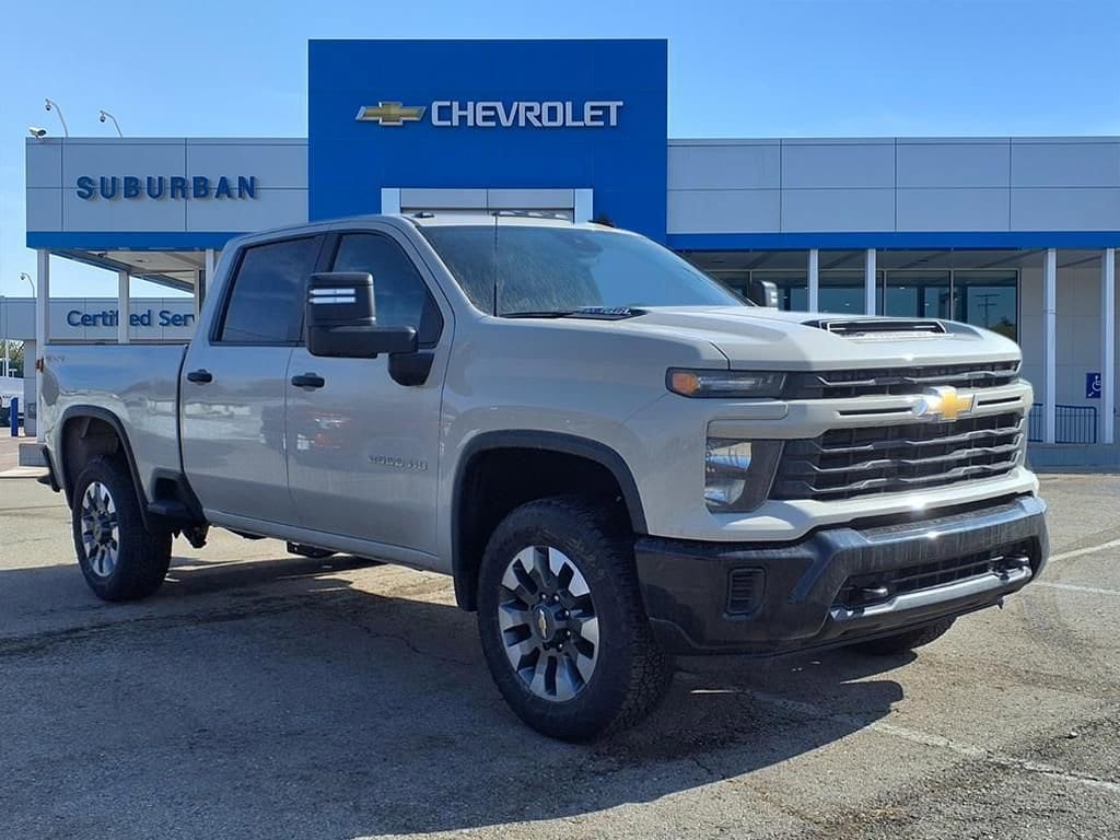 Thumbnail: 2026 Chevrolet Silverado 2500 - 3