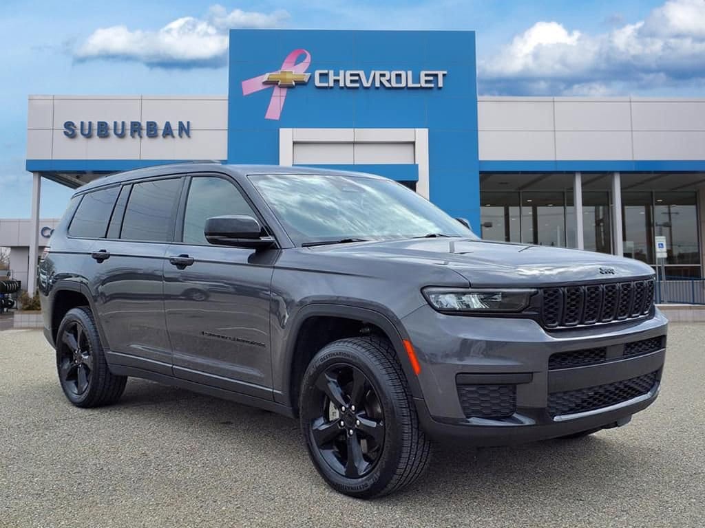 Thumbnail: 2023 Jeep Grand Cherokee L - 3