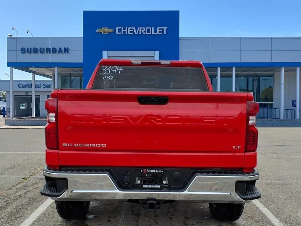 Thumbnail: 2026 Chevrolet Silverado 1500 - 5