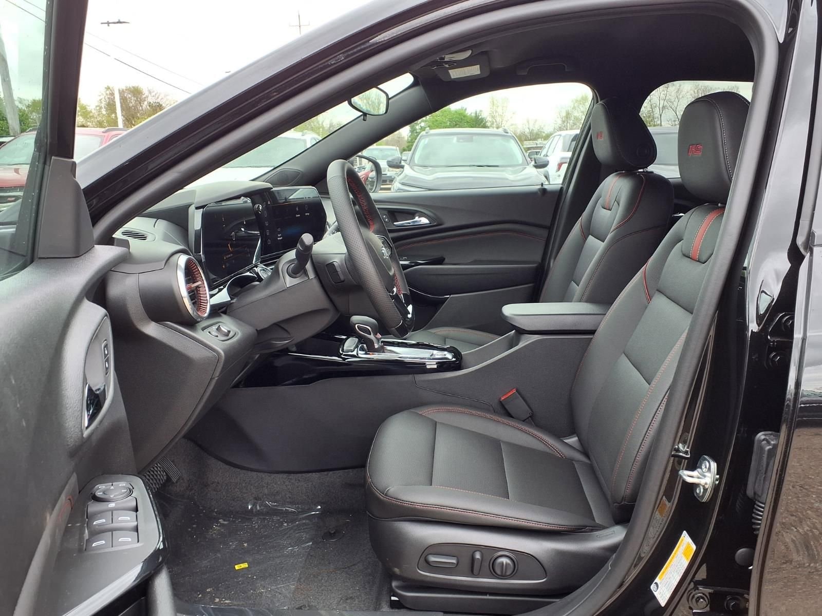 Thumbnail: 2026 Chevrolet Trax - 13