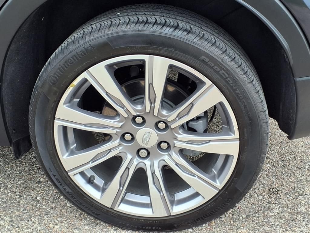 Thumbnail: 2023 Cadillac XT4 - 8