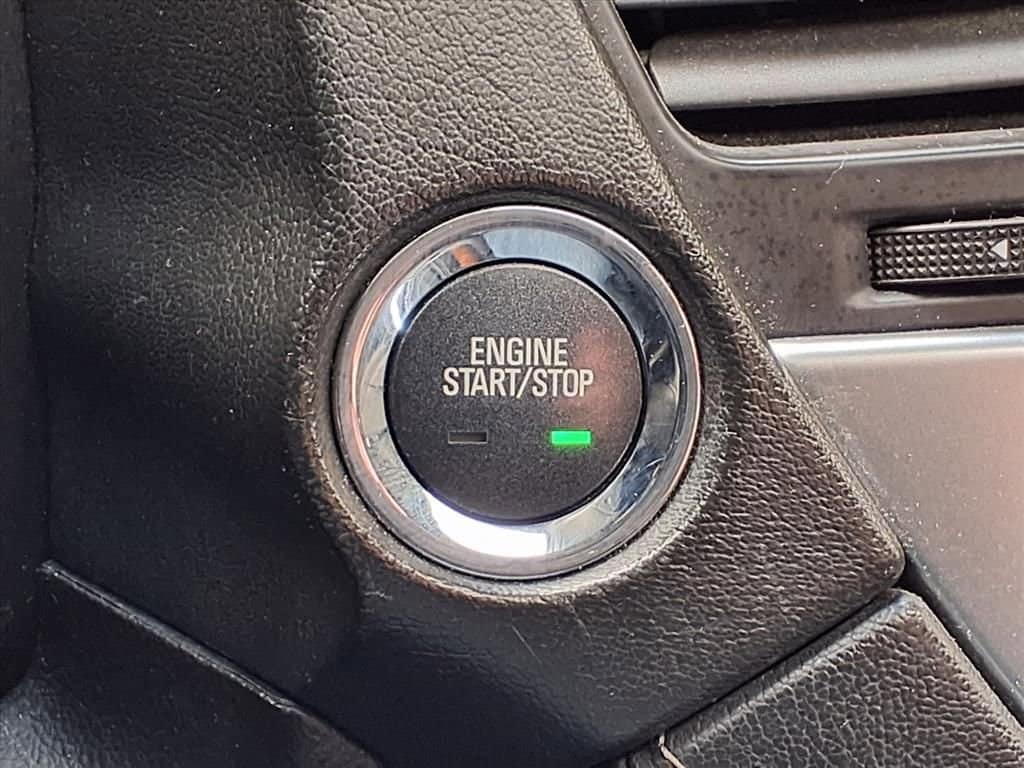 Thumbnail: 2017 Chevrolet Suburban - 28