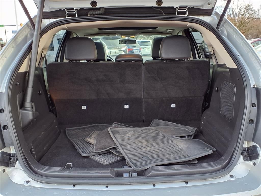 Thumbnail: 2013 Ford Edge - 10