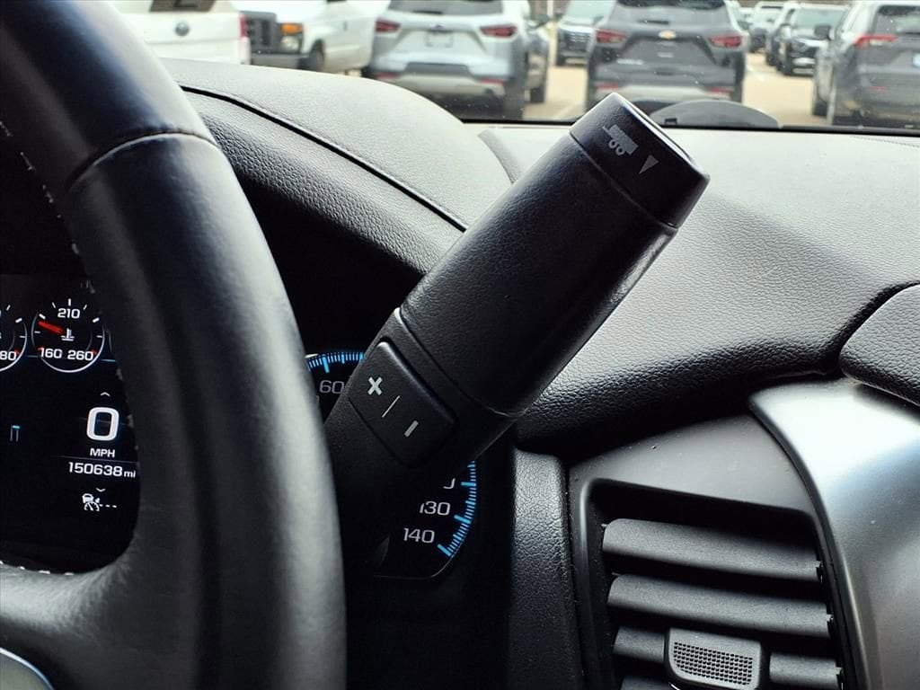 Thumbnail: 2017 Chevrolet Suburban - 22