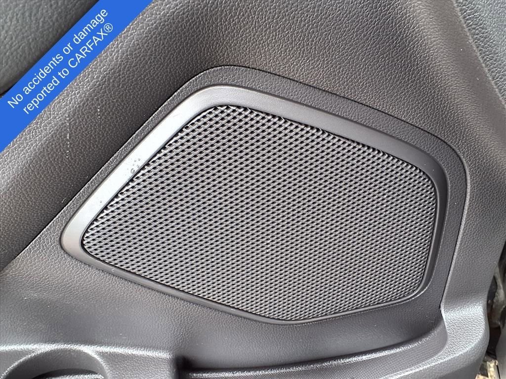 Thumbnail: 2014 Ford Explorer - 17