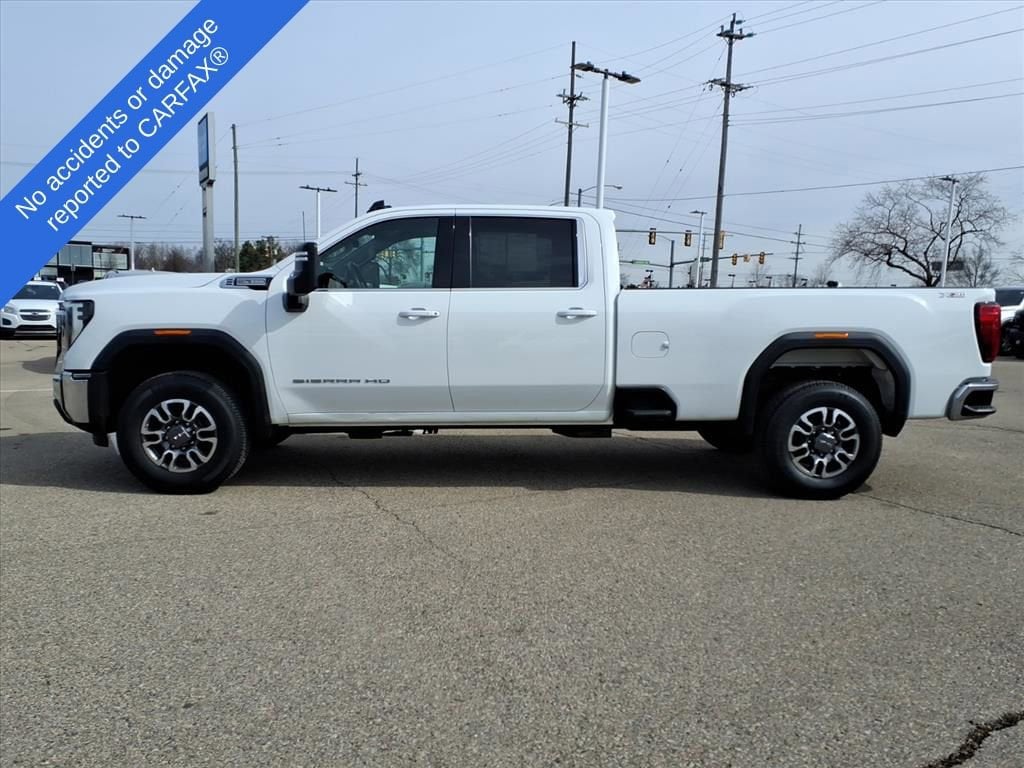 Thumbnail: 2024 GMC Sierra 3500 - 8