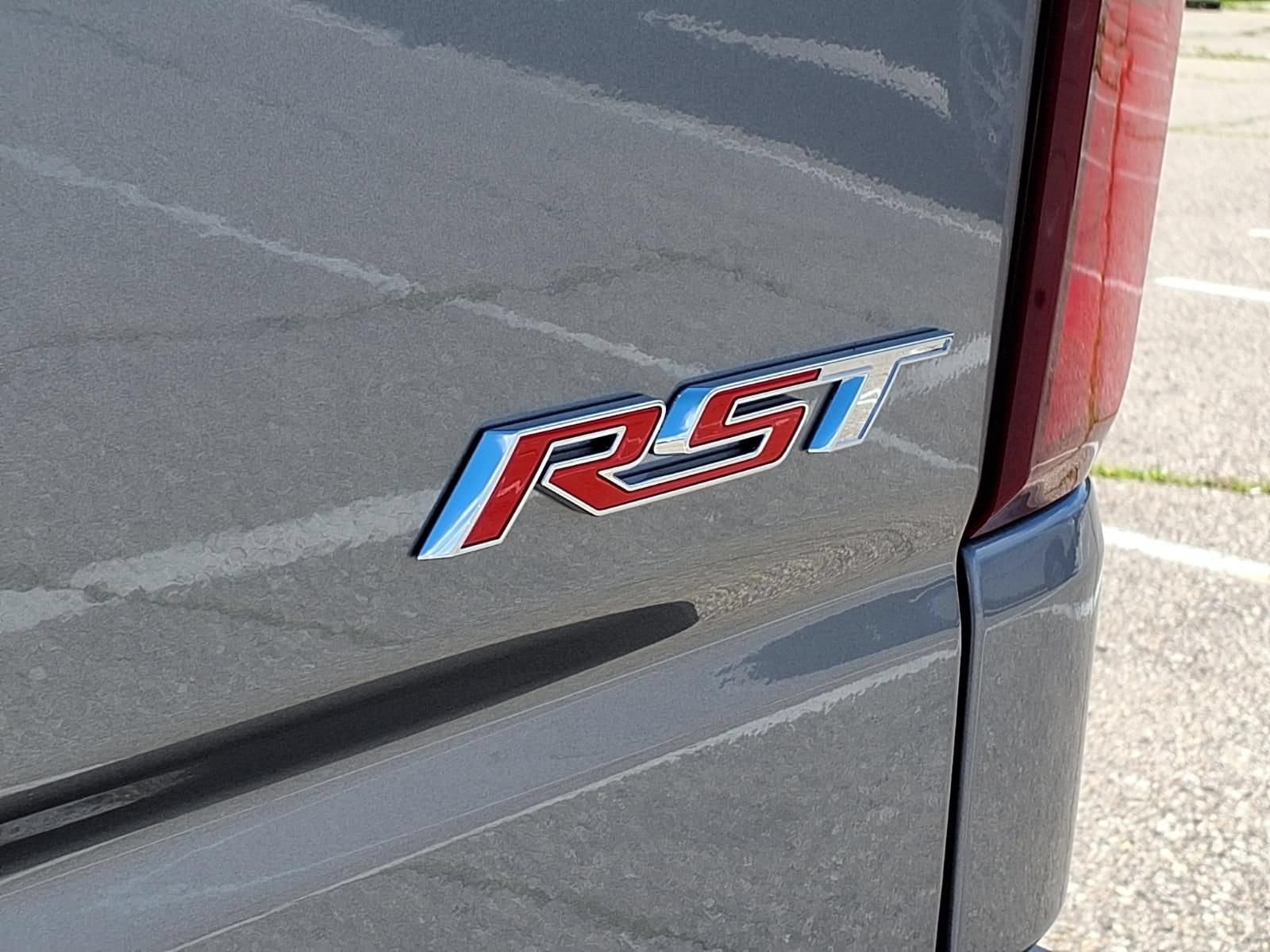 Thumbnail: 2026 Chevrolet Silverado 1500 - 8