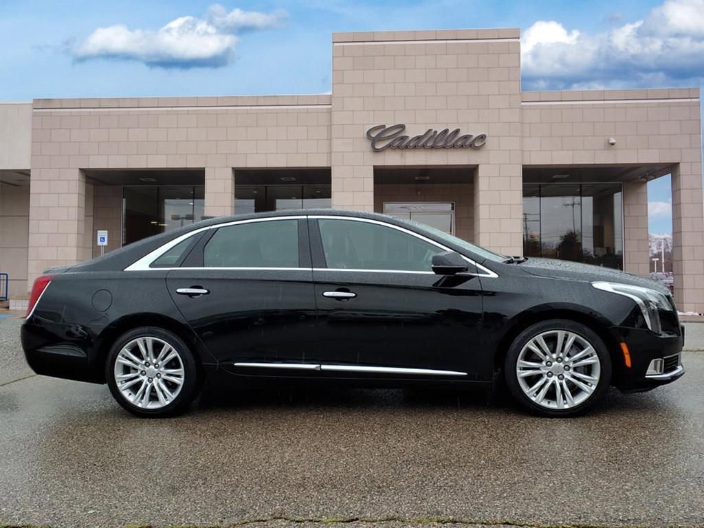 2018 Cadillac XTS Luxury photo 4