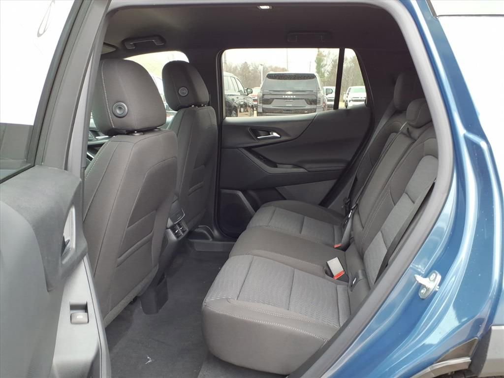 Thumbnail: 2026 Chevrolet Equinox - 9