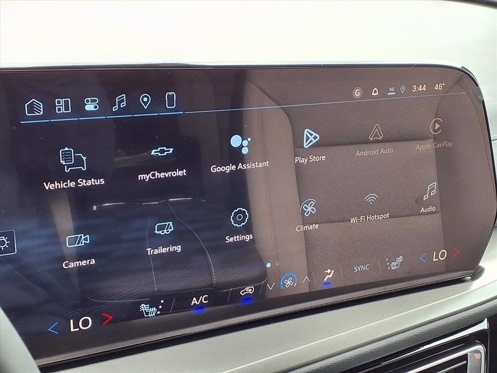 Thumbnail: 2026 Chevrolet Traverse - 15