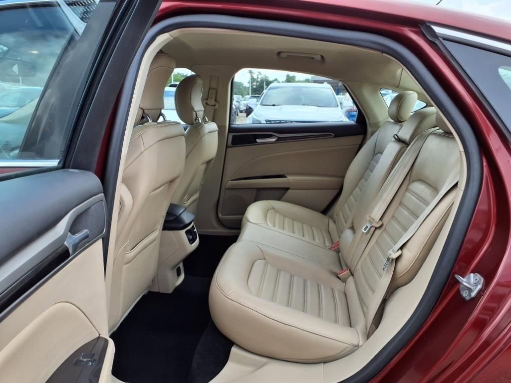 Thumbnail: 2014 Ford Fusion - 8