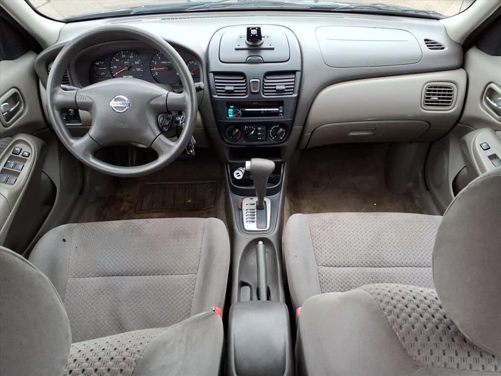 Thumbnail: 2005 Nissan Sentra - 10