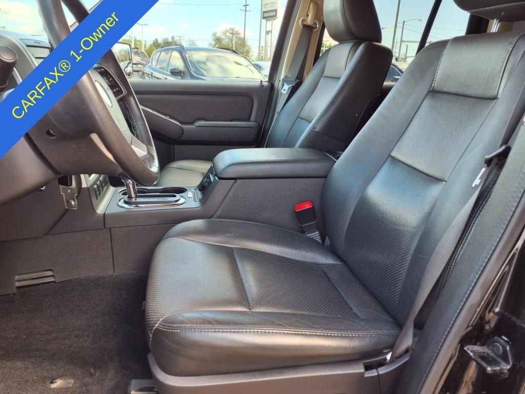 2010 Mercury Mountaineer Premier 19
