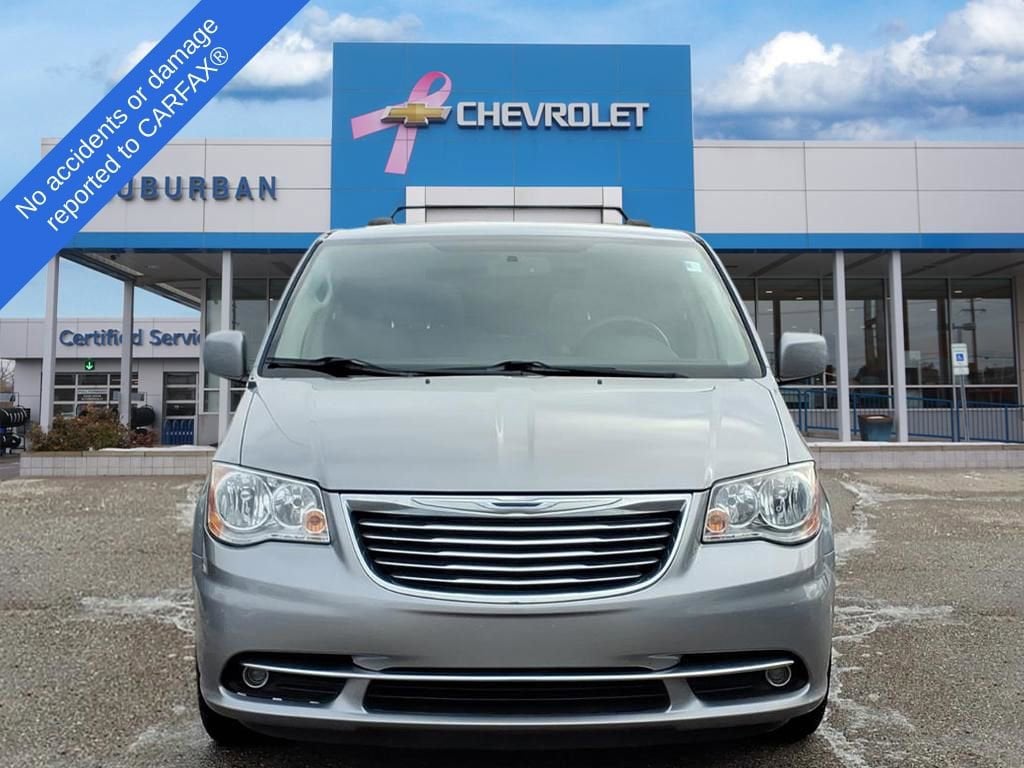 Used 2016 Chrysler Town & Country Touring Van LWB Passenger Van