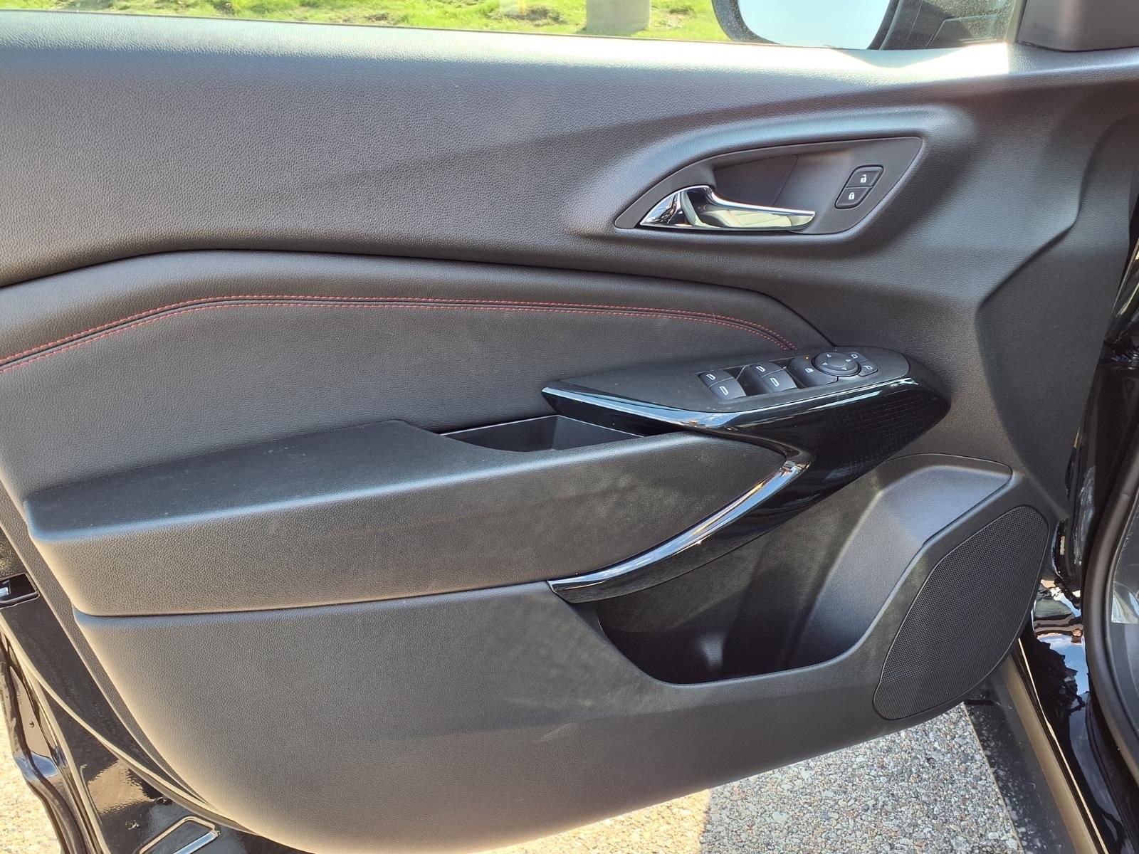 Thumbnail: 2026 Chevrolet Trax - 12