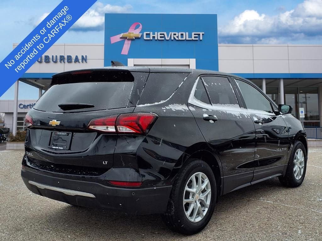 Thumbnail: 2022 Chevrolet Equinox - 4