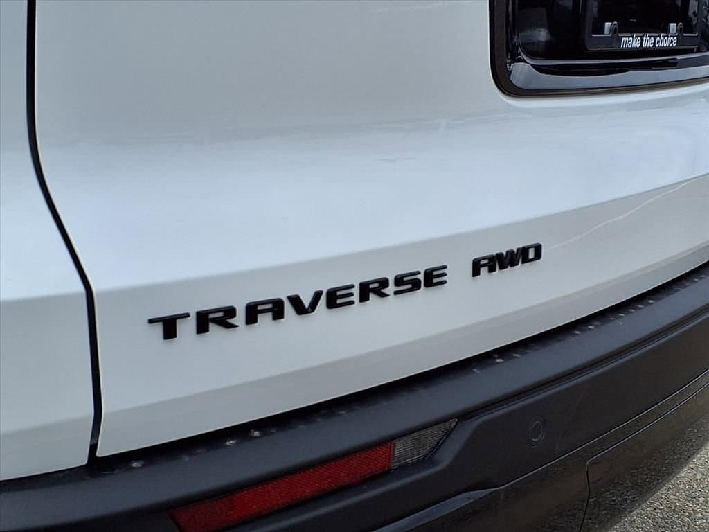 Thumbnail: 2026 Chevrolet Traverse - 7
