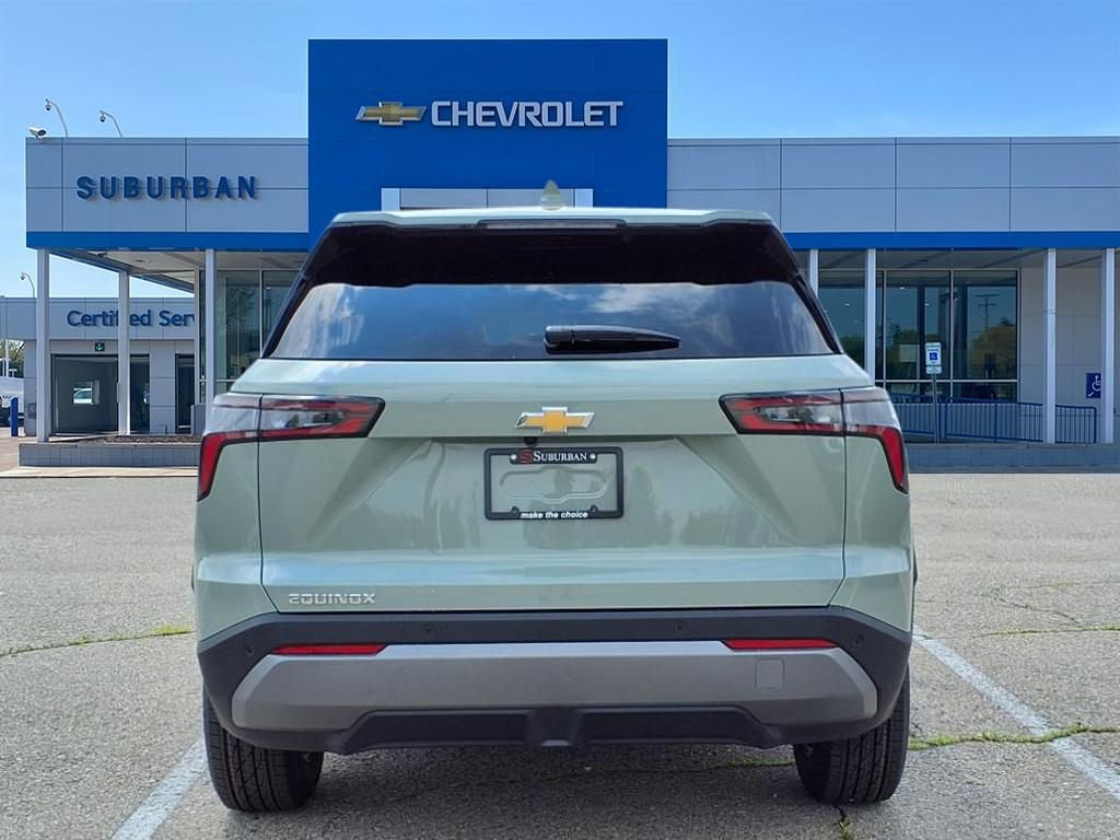 Thumbnail: 2026 Chevrolet Equinox - 5
