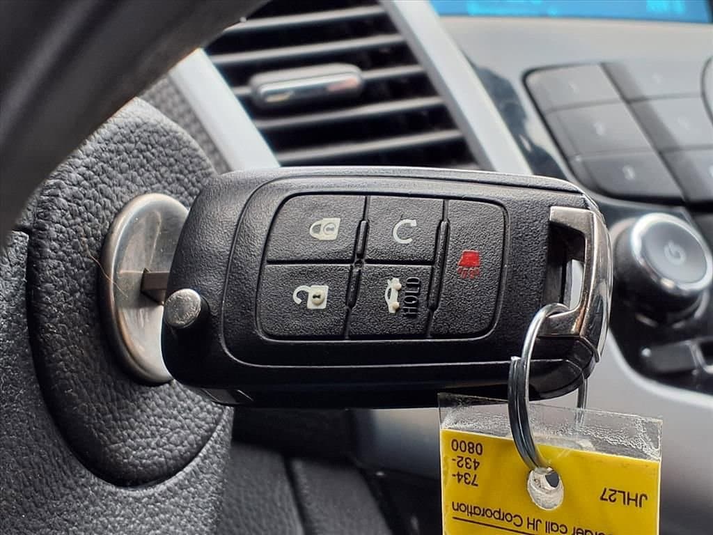 Thumbnail: 2016 Chevrolet Cruze - 24