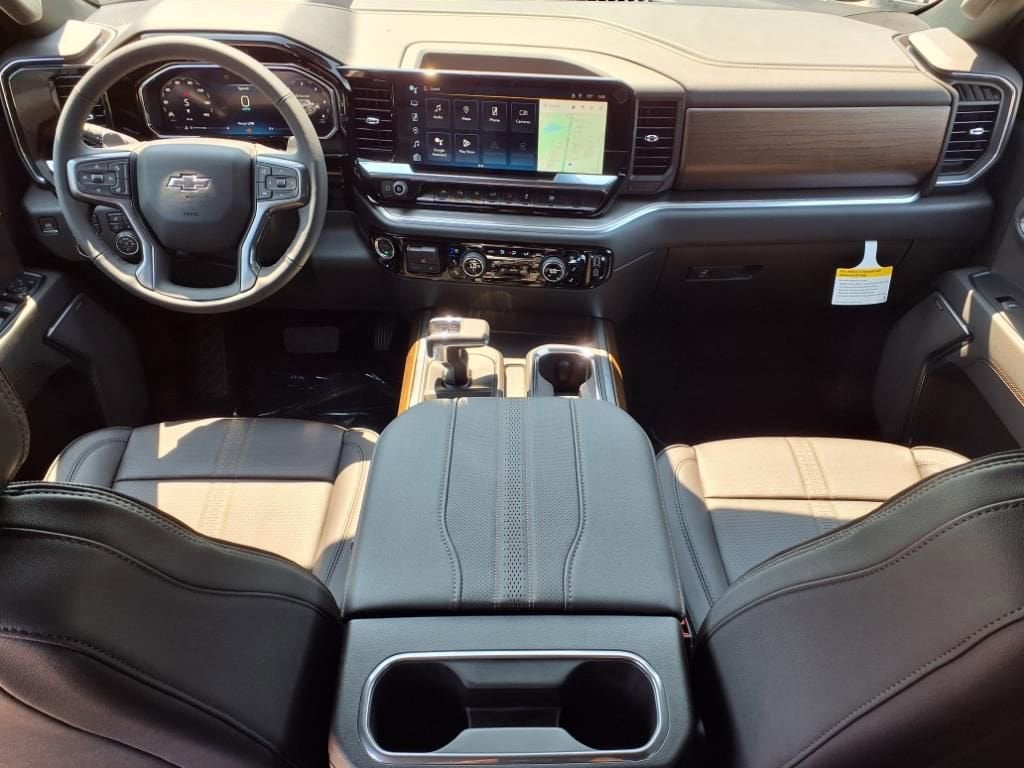 Thumbnail: 2026 Chevrolet Silverado 1500 - 9