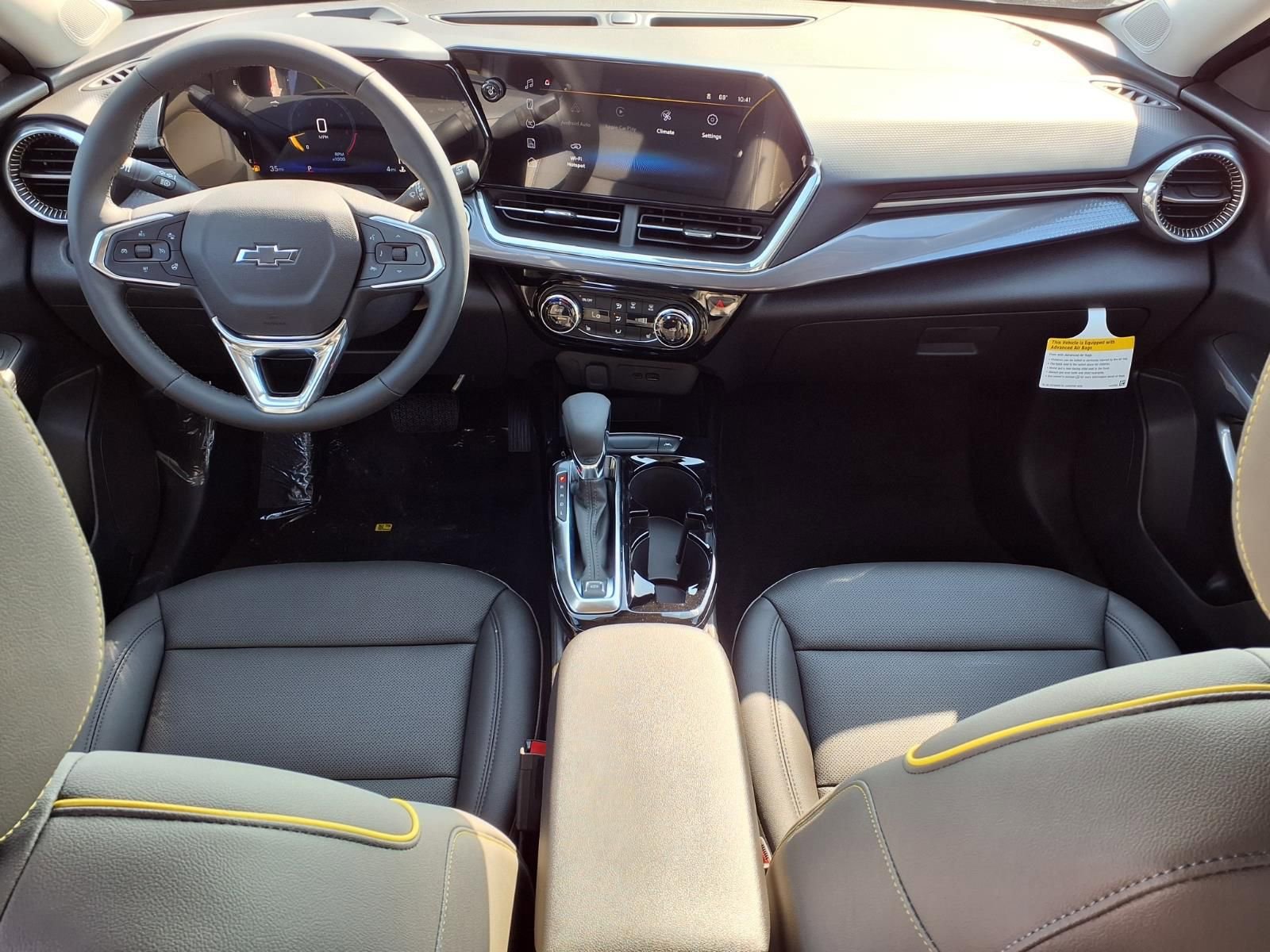 Thumbnail: 2026 Chevrolet Trax - 11