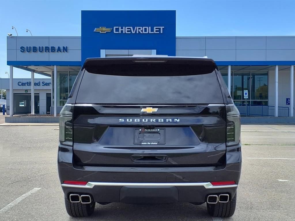 Thumbnail: 2025 Chevrolet Suburban - 5
