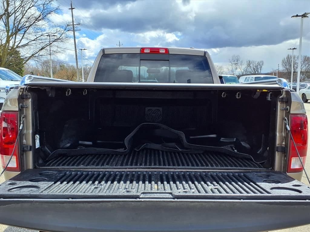 Thumbnail: 2010 Dodge Ram 1500 - 11